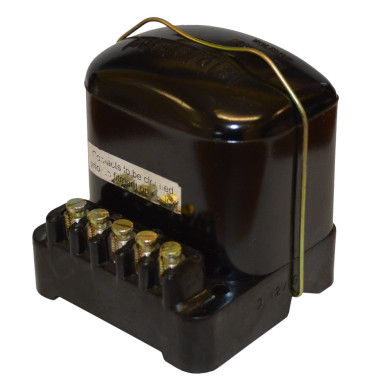 Rolls-Royce & Bentley Voltage Regulator 22 Amps — RE10621